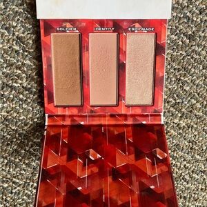 Ulta Beauty Cosmetics x Marvel Black Widow face palette